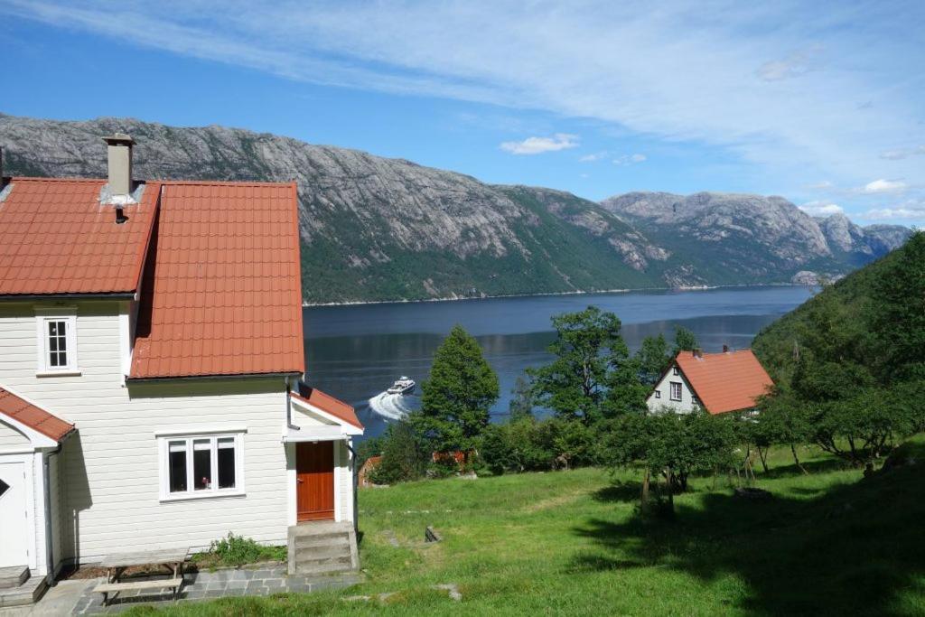 Florli 4444 Lysefjorden - Director'S Residence 桑内斯 外观 照片
