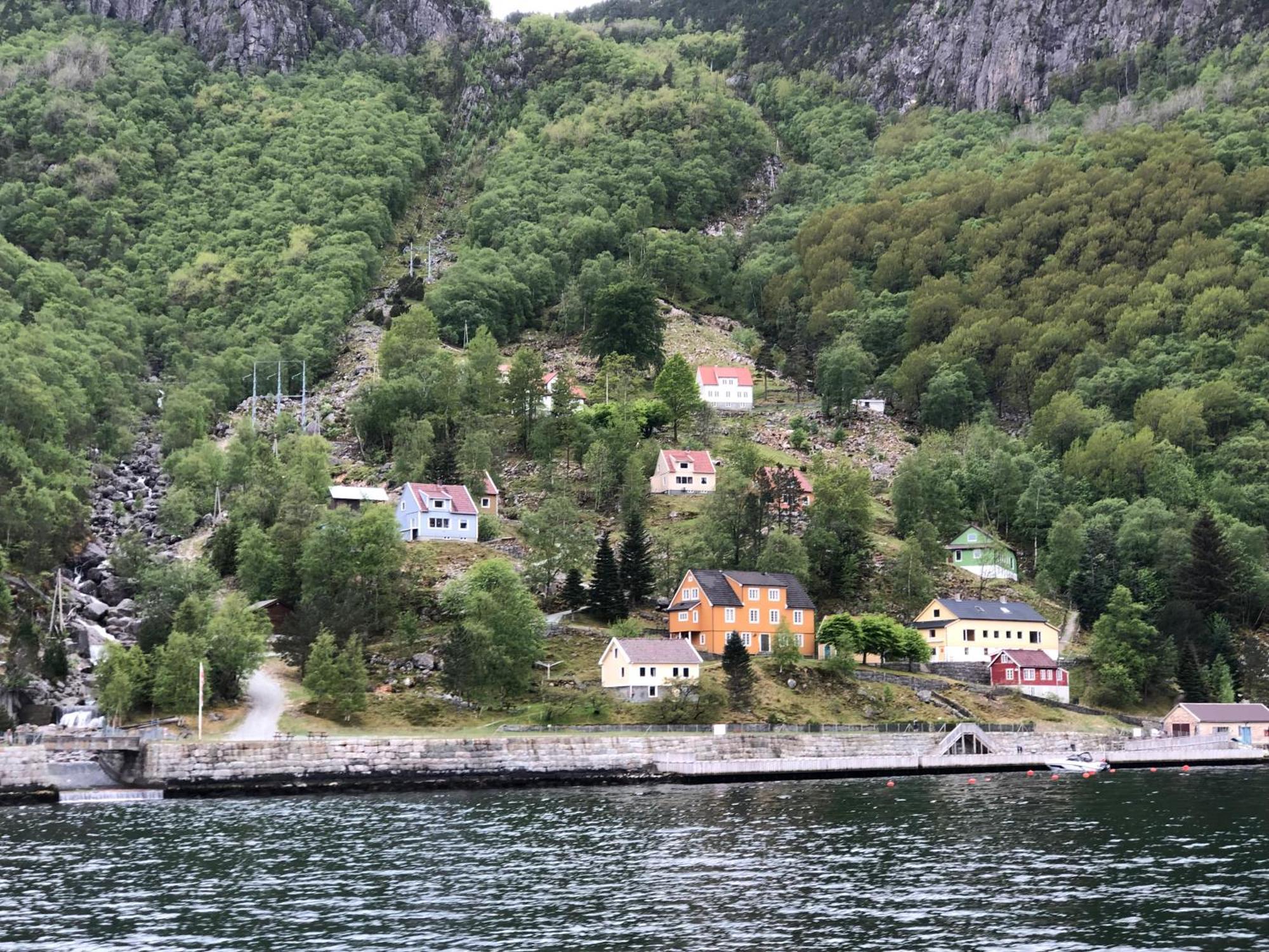 Florli 4444 Lysefjorden - Director'S Residence 桑内斯 外观 照片